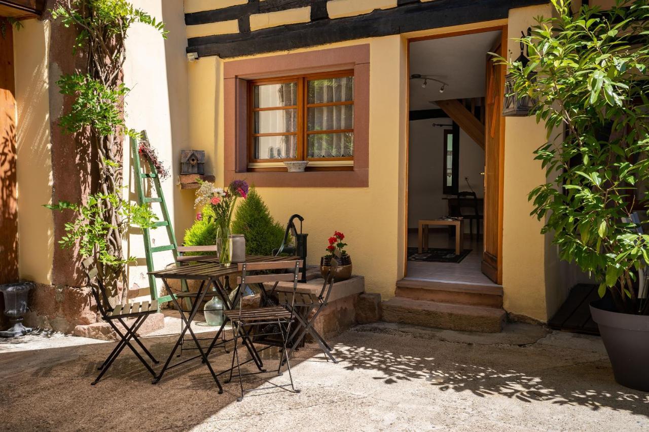 Appartements - La Cour St Fulrad 상띠뽈리뜨 외부 사진