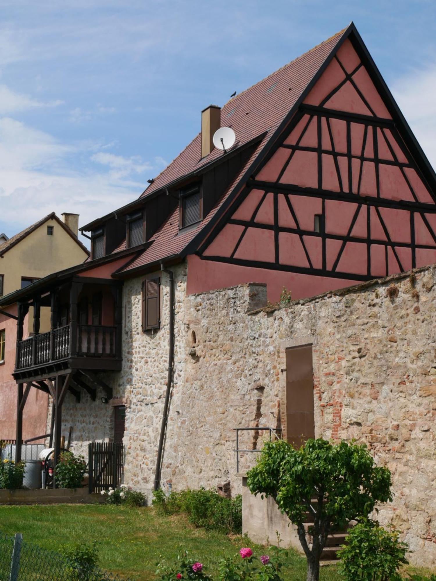 Appartements - La Cour St Fulrad 상띠뽈리뜨 외부 사진