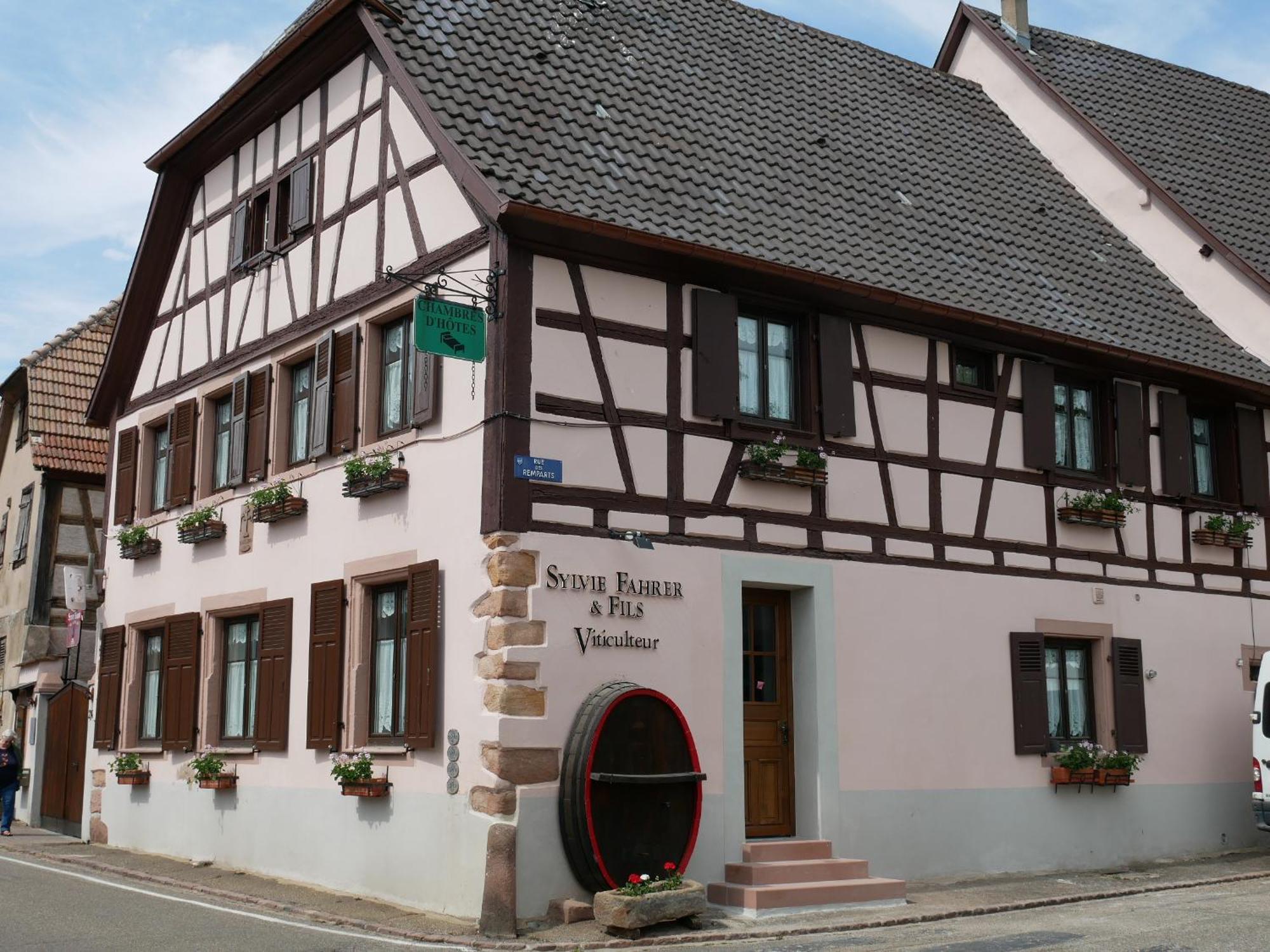 Appartements - La Cour St Fulrad 상띠뽈리뜨 외부 사진
